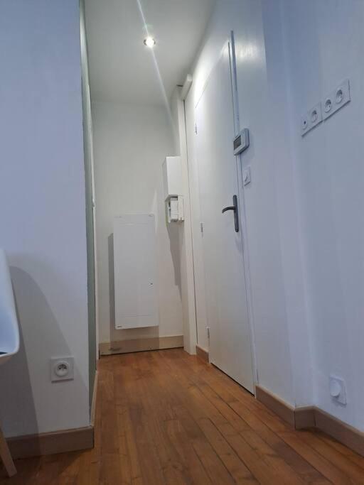 T2 Tom Krist. / Circuit 24H / Oasis /Antares Apartment Le Mans Bagian luar foto